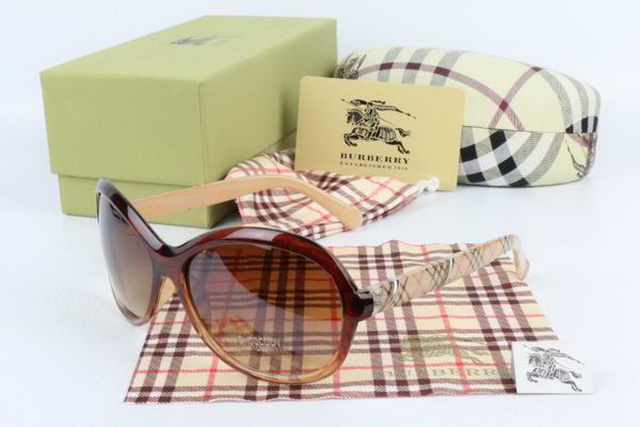 Burberry Boutique Sunglasses 001